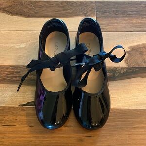 Capezio Tyette Teletone Black Patent Tap Shoes as 13.5 W